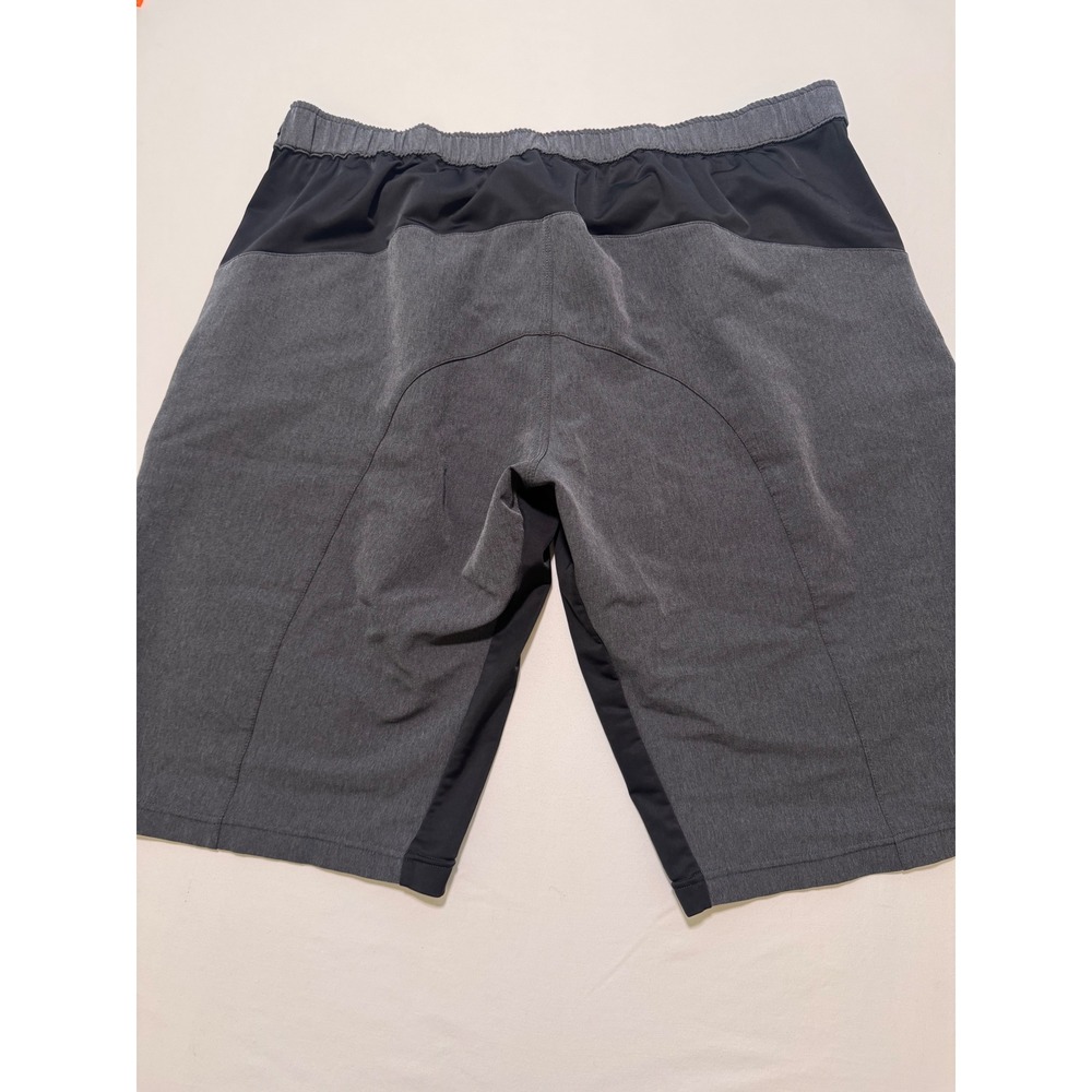 MTB Mens Charcoal Gray Mountain Bike Cycling Shorts XXL Zipper Pockets Stretch - Picture 6 of 7